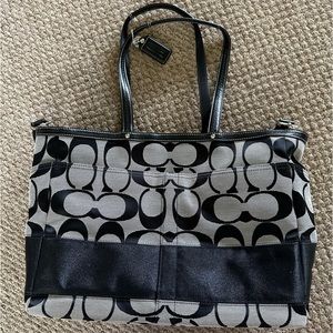 COACH Signature Stripe XL Tote / Crossbody